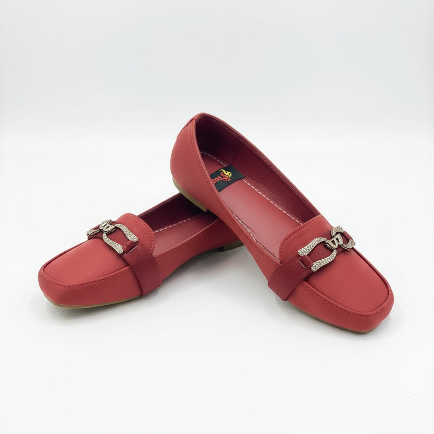 Women Red Flat pumps