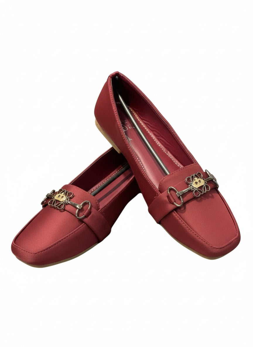Crown logo Women Red Flat pumps