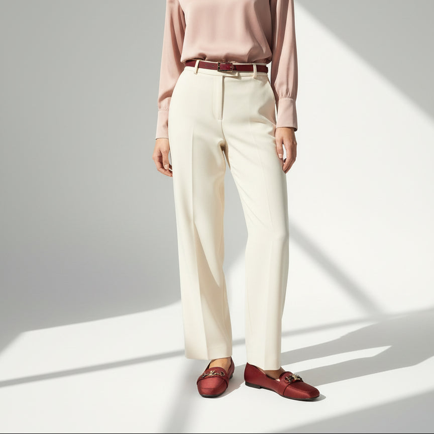 Women Red Flat pumps